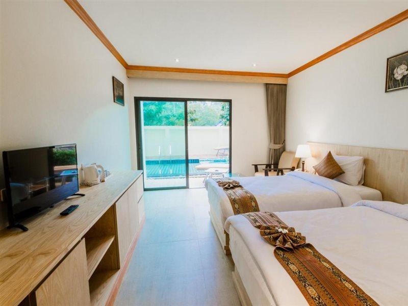 Airport Beach Hotel Phuket - Sha Extra Plus Nai Yang Beach Dış mekan fotoğraf
