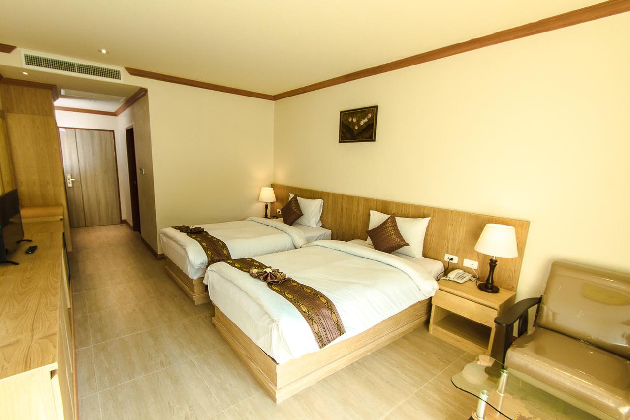 Airport Beach Hotel Phuket - Sha Extra Plus Nai Yang Beach Dış mekan fotoğraf