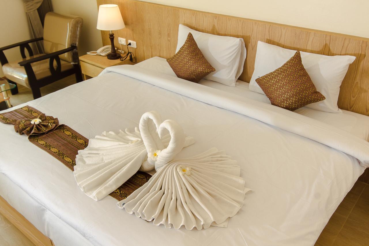 Airport Beach Hotel Phuket - Sha Extra Plus Nai Yang Beach Dış mekan fotoğraf