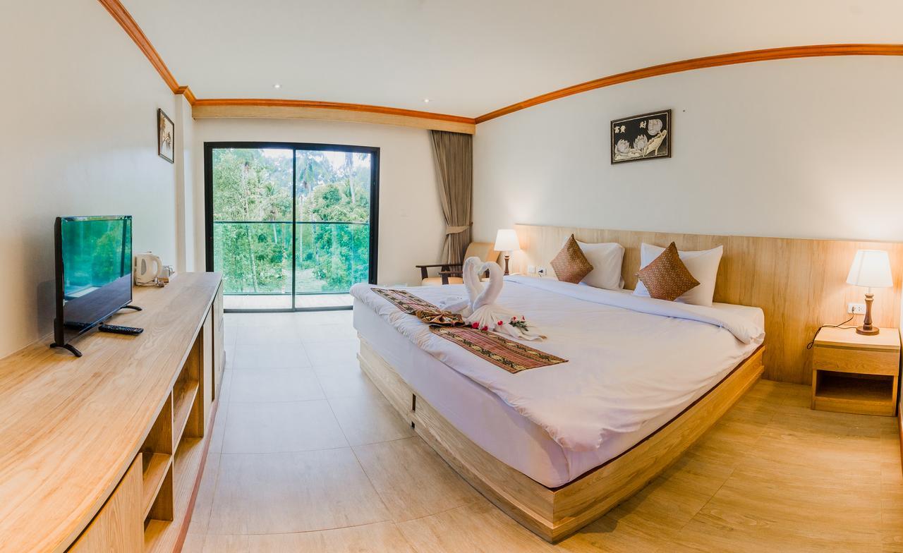 Airport Beach Hotel Phuket - Sha Extra Plus Nai Yang Beach Dış mekan fotoğraf